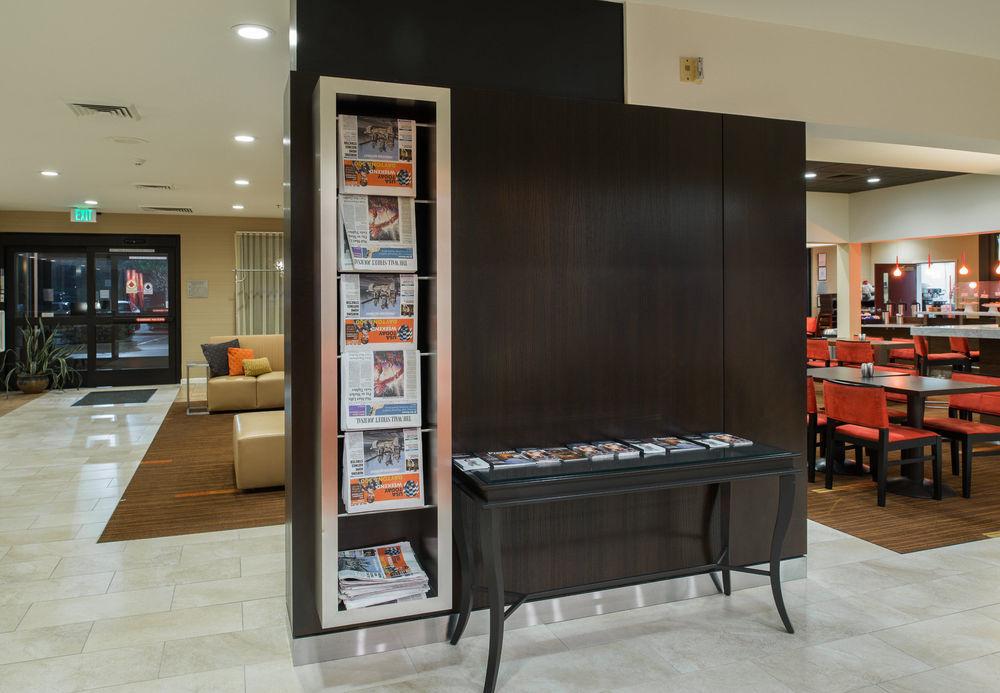 Courtyard By Marriott Vacaville Bagian luar foto
